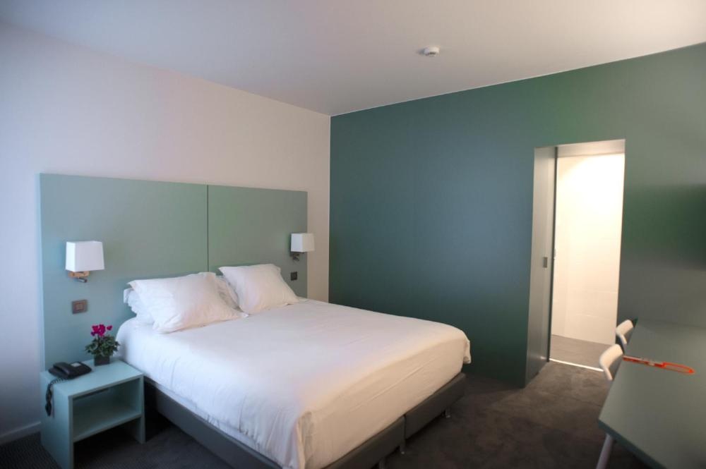 Hotel Du Congres Main image